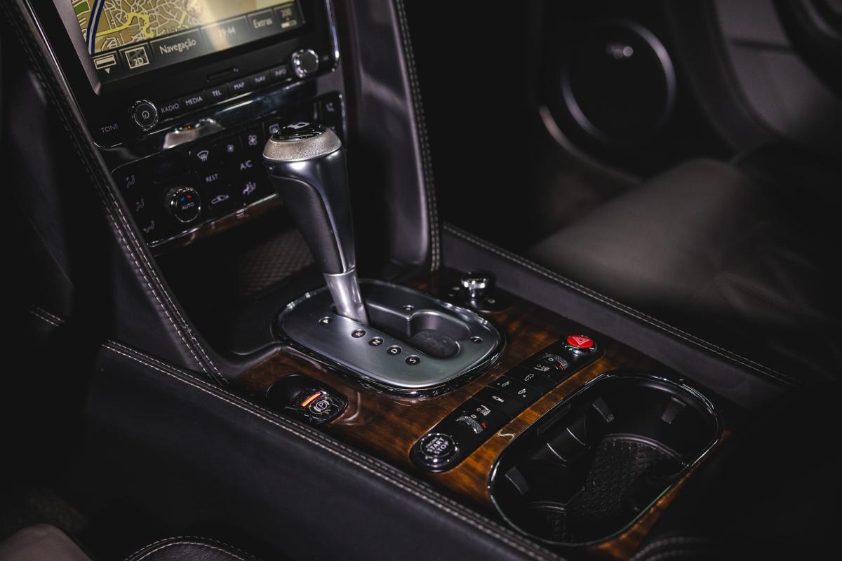 bentley-continental-2012-gasolina-3993cc