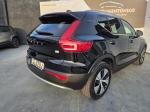 volvo-xc40-2023-hibrido-a-gasolina-1477cc