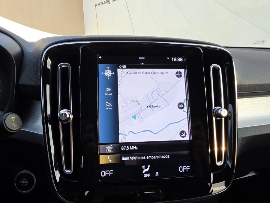 volvo-xc40-2023-hibrido-a-gasolina-1477cc