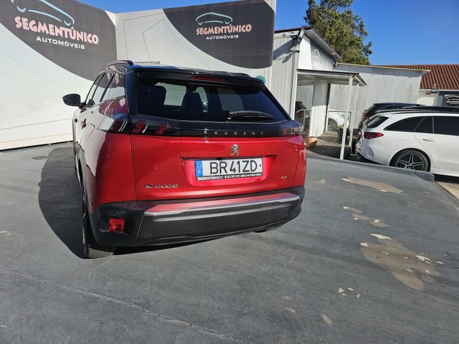 peugeot-e-2008-2021-eletrico-0cc