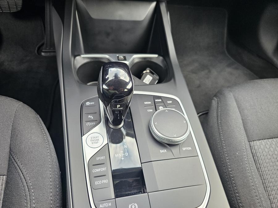 bmw-serie-1-2024-gasolina-1499cc