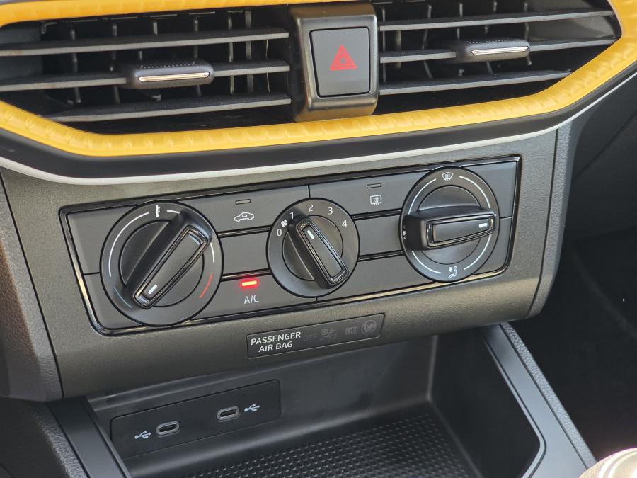 seat-ibiza-2024-gasolina-999cc
