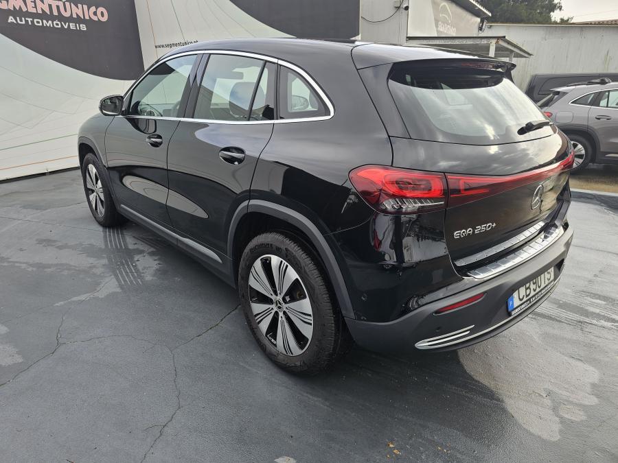 mercedes-benz-eqa-2023-eletrico-0cc