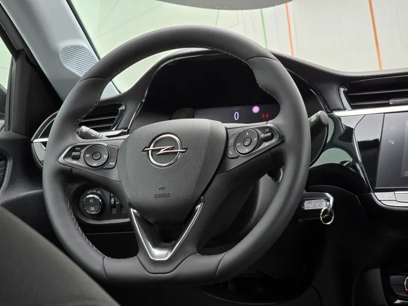 opel-corsa-2023-gasolina-1199cc