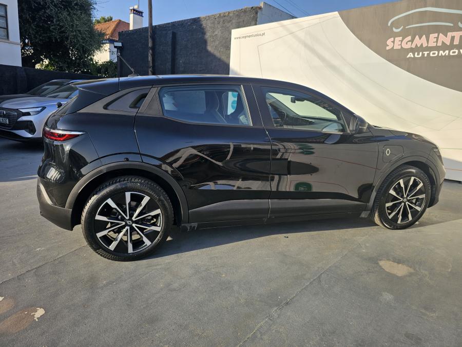 renault-megane-e-tech-2024-eletrico-256cc