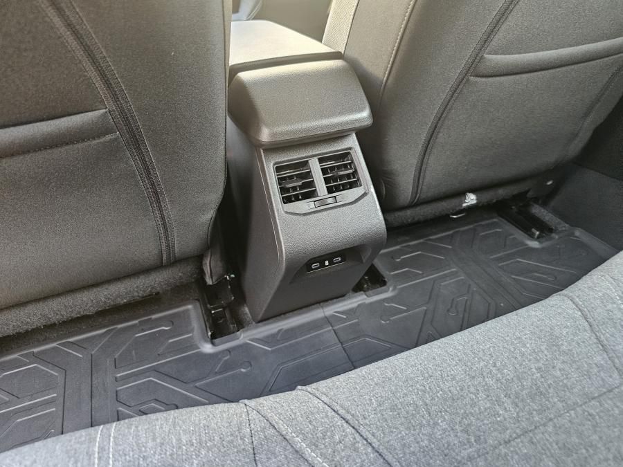 renault-megane-e-tech-2024-eletrico-256cc