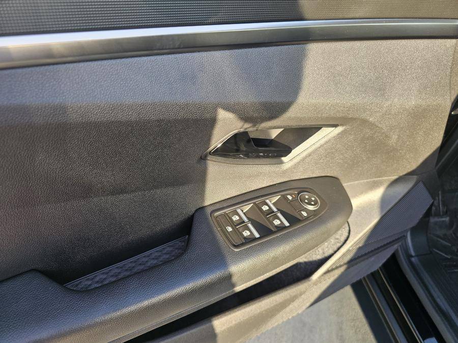 renault-megane-e-tech-2024-eletrico-256cc