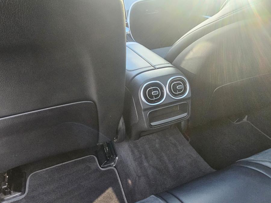 mercedes-benz-classe-c-2023-hibrido-a-gasolina-1999cc