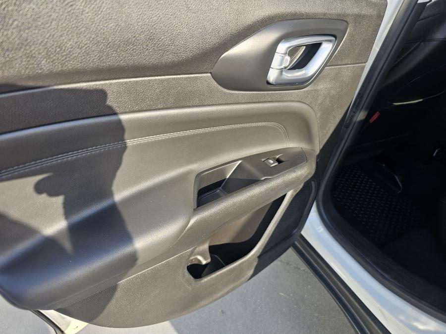 jeep-compass-2023-hibrido-a-gasolina-1332cc