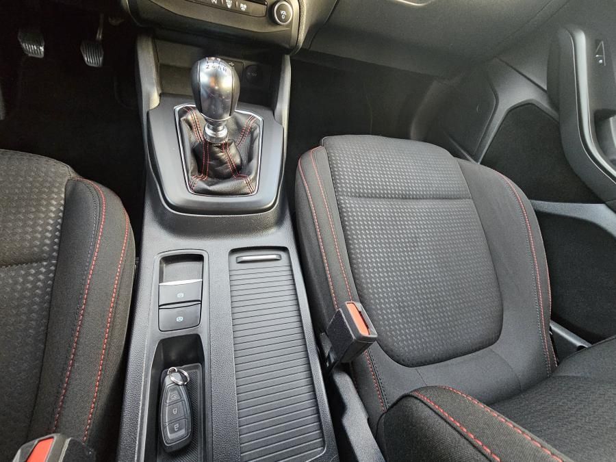 ford-focus-2023-gasolina-998cc