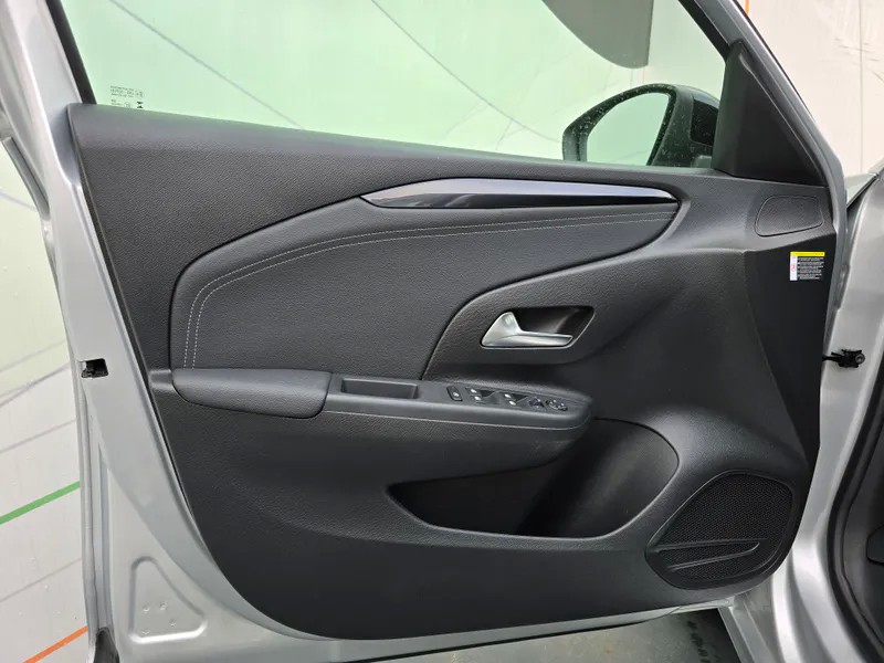 opel-corsa-2023-gasolina-1199cc