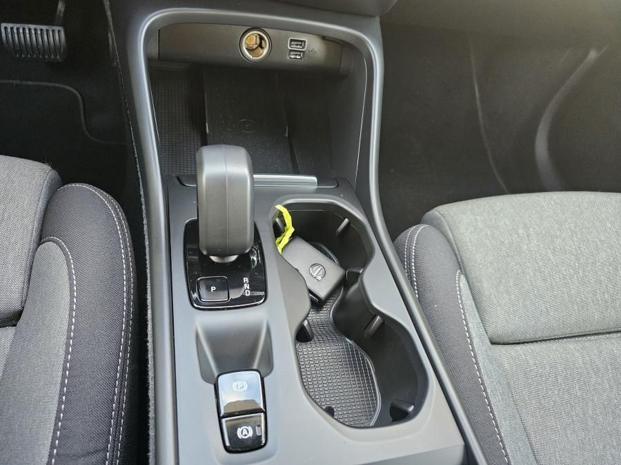 volvo-xc40-2022-hibrido-a-gasolina-1477cc