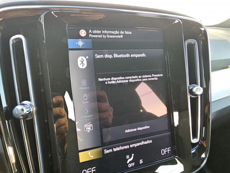 volvo-xc40-2022-hibrido-a-gasolina-1477cc