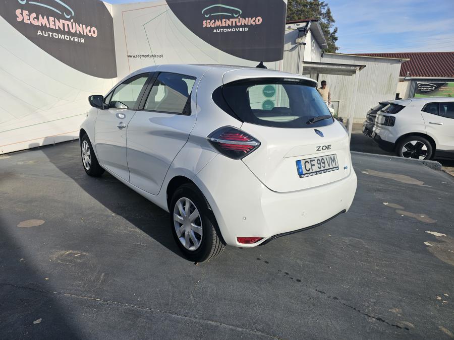 renault-zoe-2021-eletrico-0cc