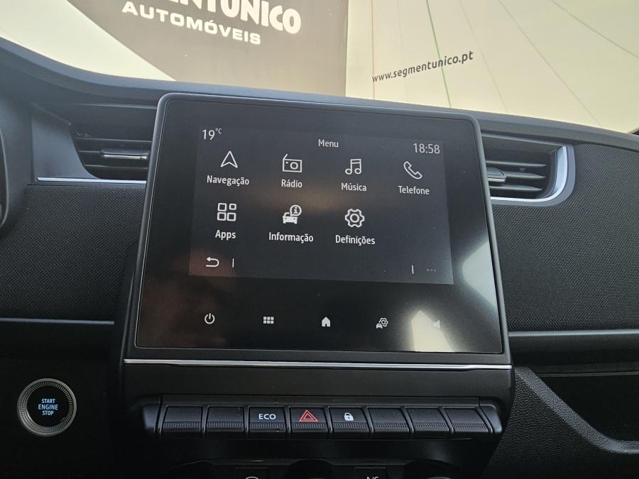 renault-zoe-2021-eletrico-0cc