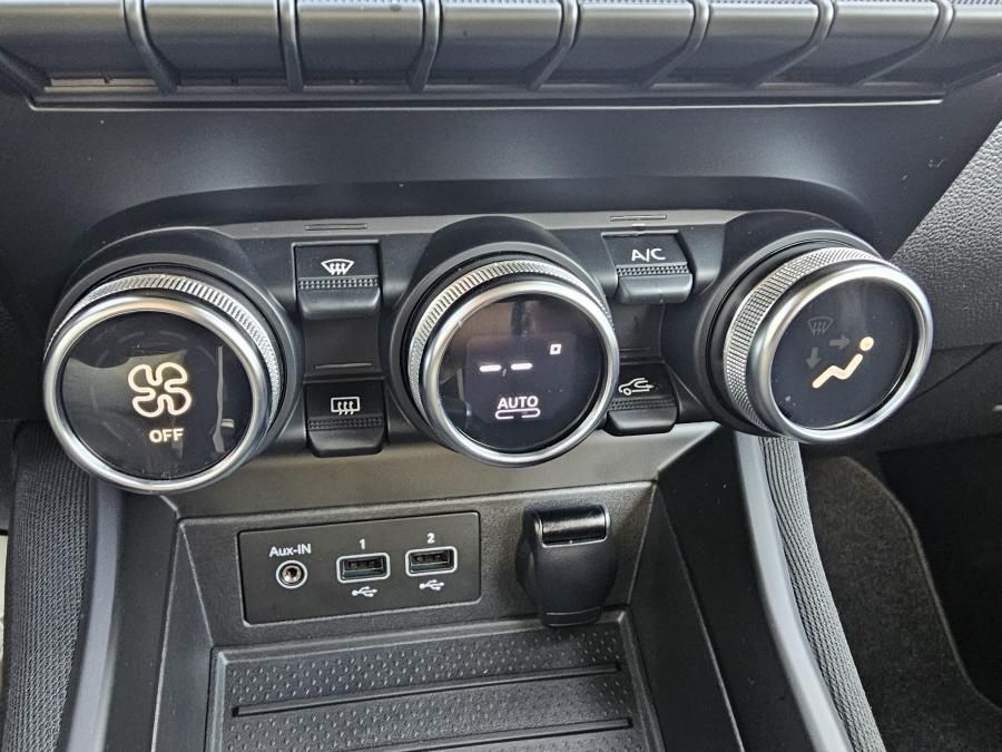renault-zoe-2021-eletrico-0cc