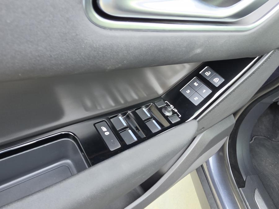 land-rover-range-rover-velar-2024-hibrido-a-gasolina-1997cc