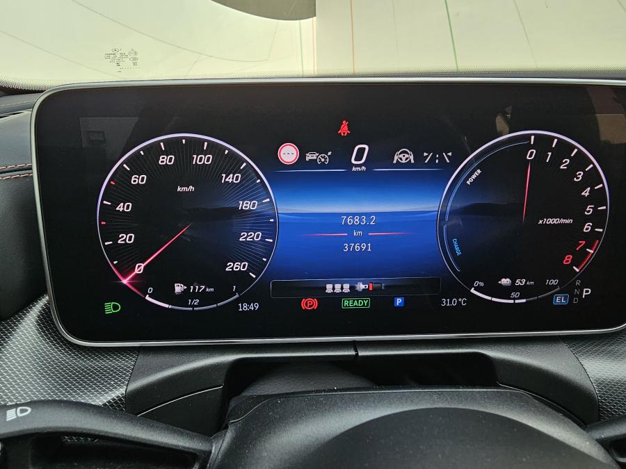 mercedes-benz-classe-c-2024-hibrido-a-gasolina-1999cc