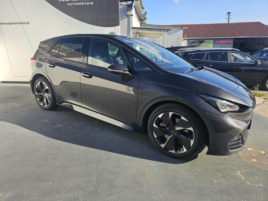 cupra-born-2023-eletrico-453cc