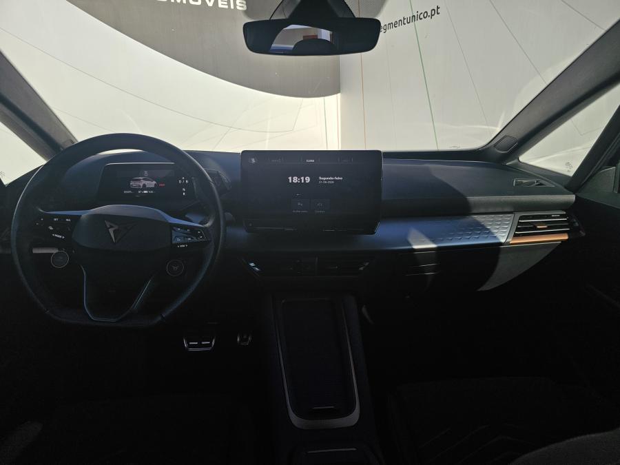 cupra-born-2023-eletrico-453cc