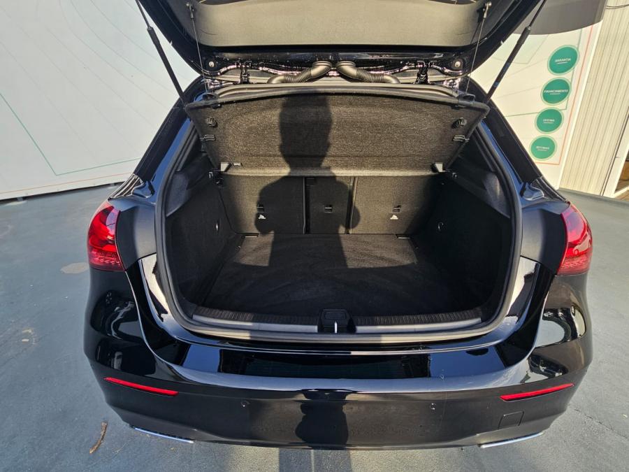mercedes-benz-classe-a-2024-gasolina-1332cc