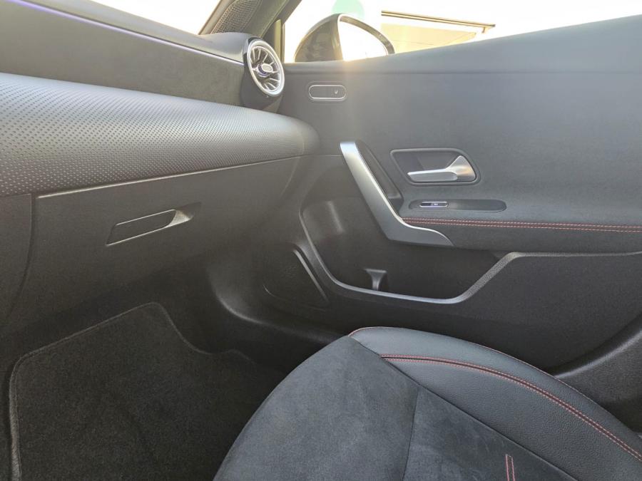 mercedes-benz-classe-a-2024-gasolina-1332cc