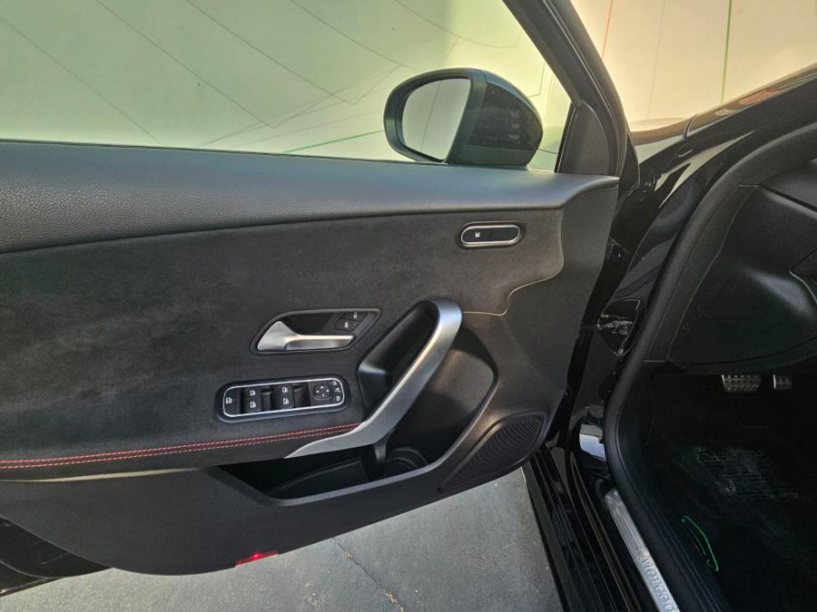 mercedes-benz-classe-a-2024-gasolina-1332cc
