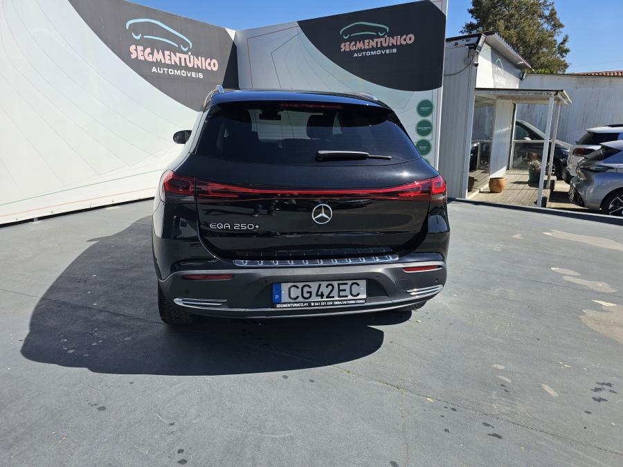 mercedes-benz-eqa-2023-eletrico-0cc