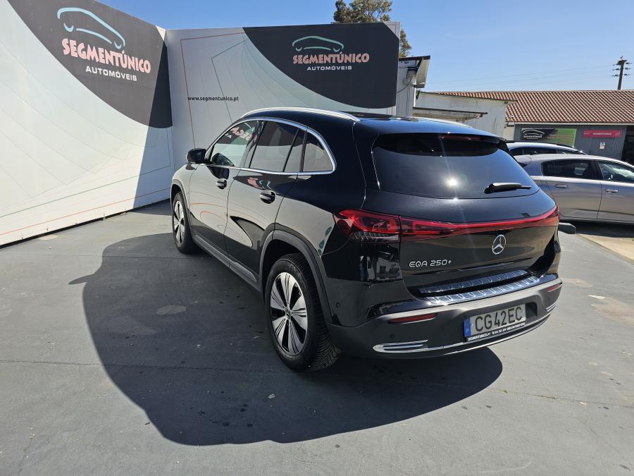 mercedes-benz-eqa-2023-eletrico-0cc