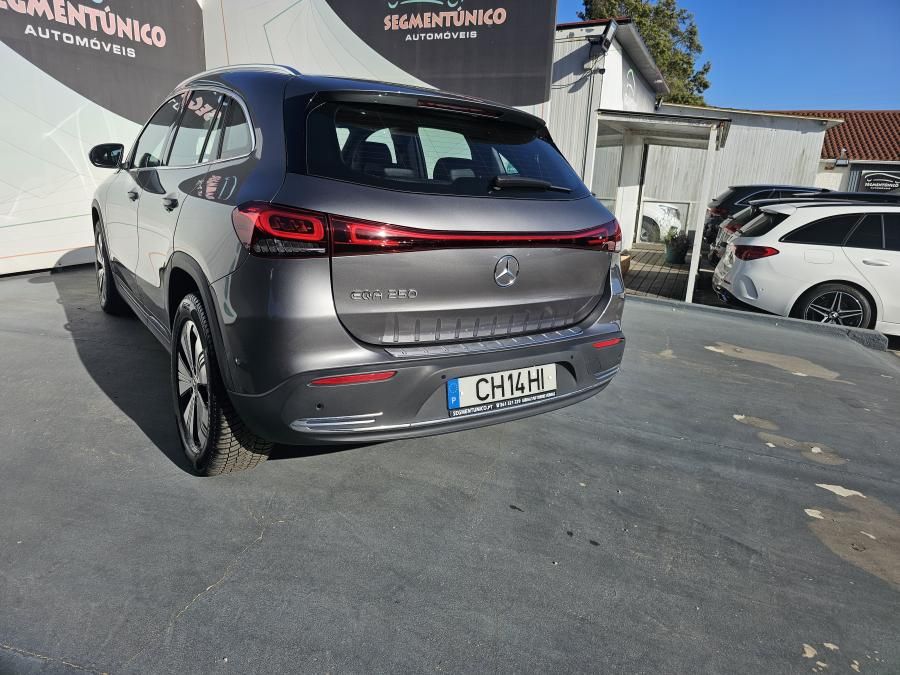 mercedes-benz-eqa-2023-eletrico-0cc