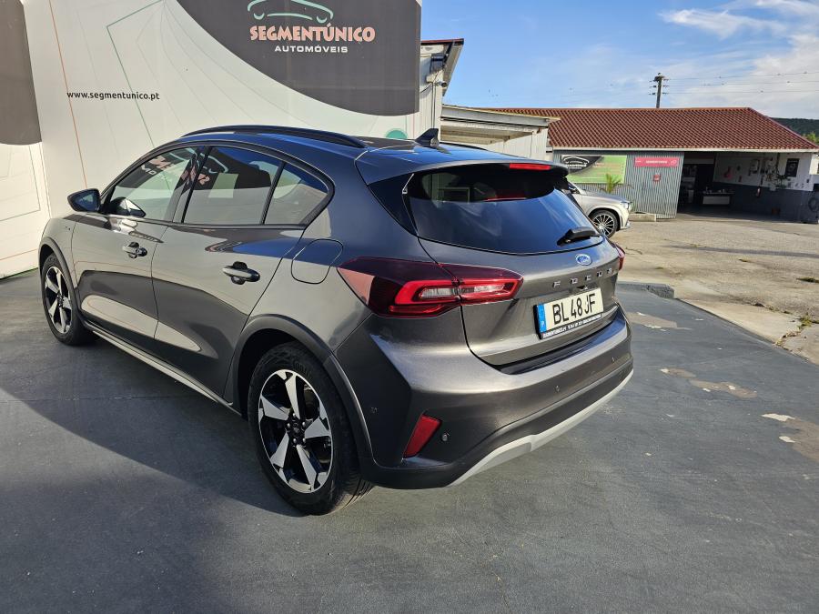 ford-focus-2024-gasolina-998cc