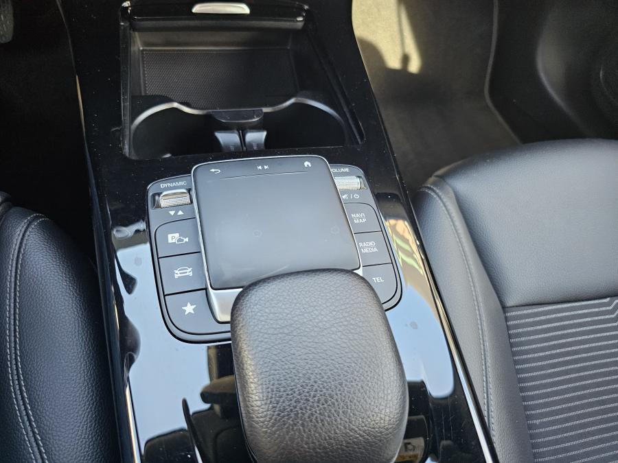 mercedes-benz-cla-2022-hibrido-a-gasolina-1332cc