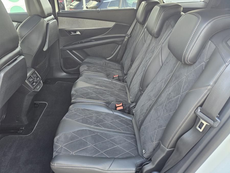 peugeot-5008-2018-diesel-1997cc