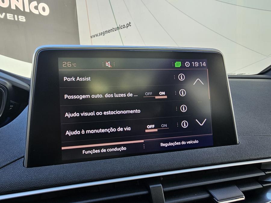 peugeot-5008-2018-diesel-1997cc