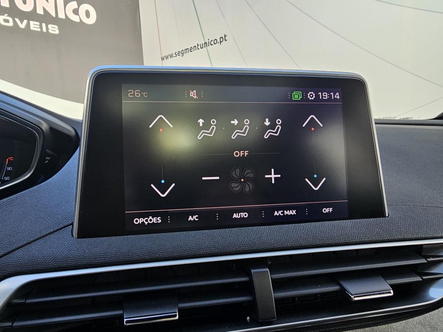 peugeot-5008-2018-diesel-1997cc