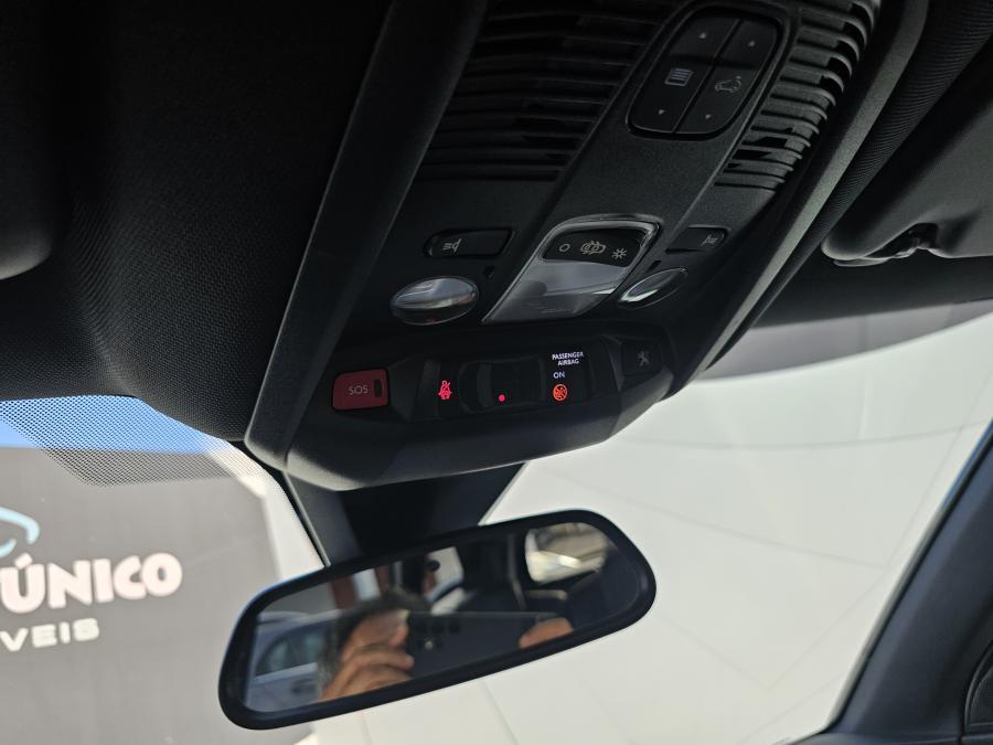 peugeot-5008-2018-diesel-1997cc