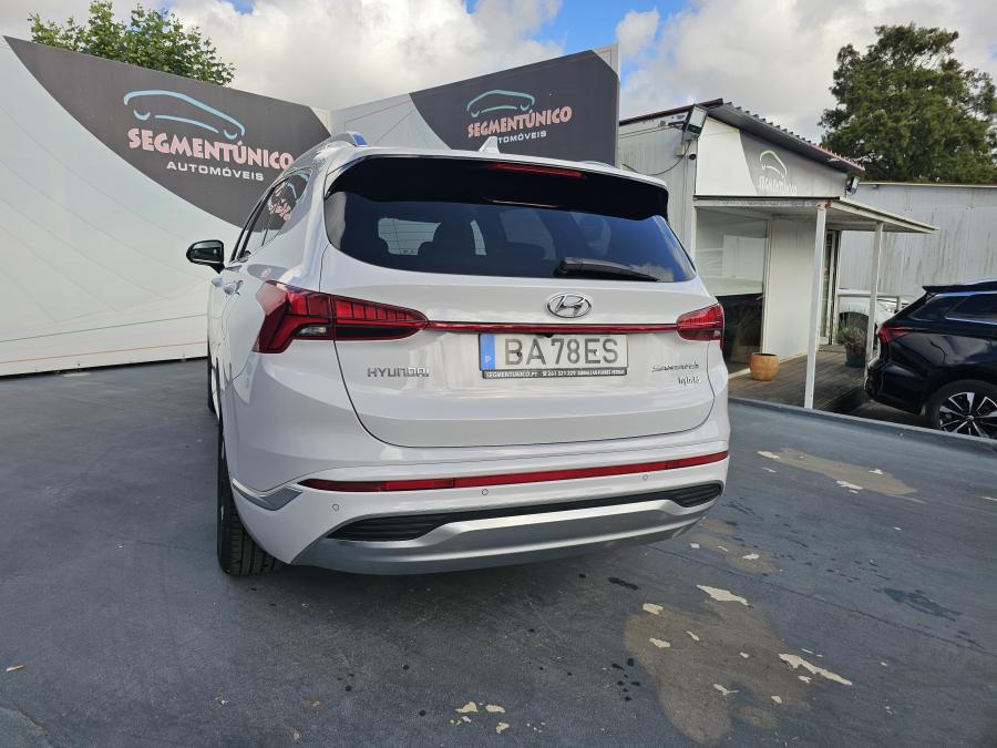 hyundai-santa-fe-2023-hibrido-a-gasolina-1598cc