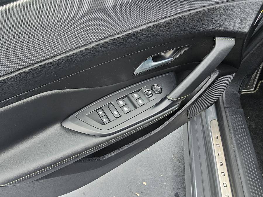 peugeot-308-2024-hibrido-a-gasolina-1598cc