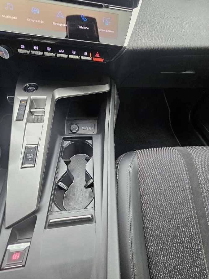 peugeot-308-2024-hibrido-a-gasolina-1598cc