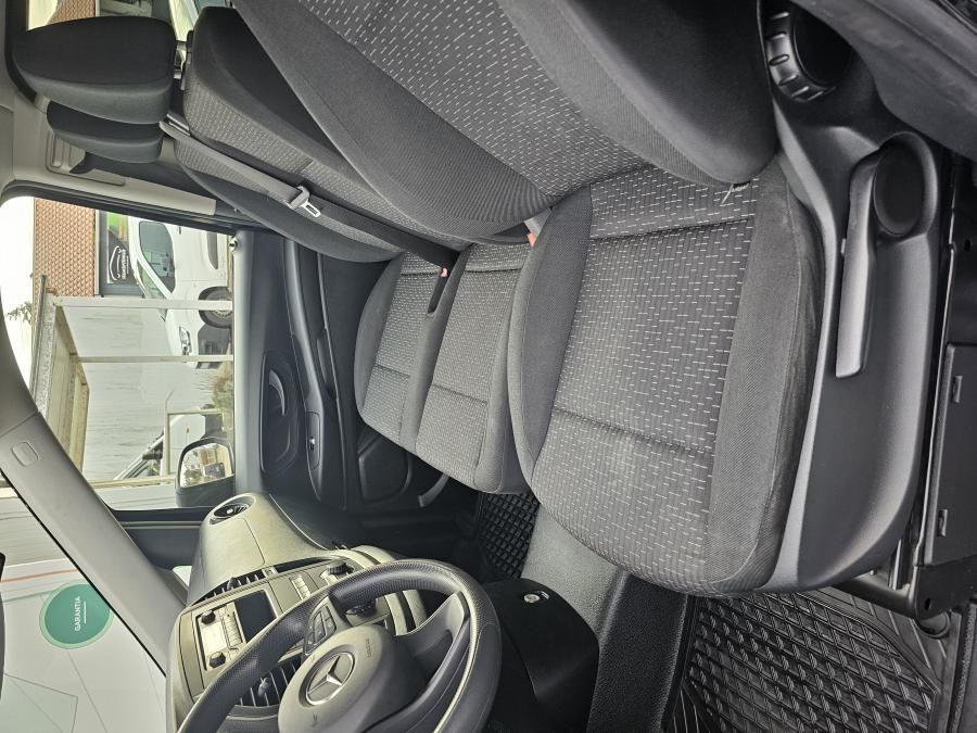 mercedes-benz-vito-tourer-2022-diesel-1950cc