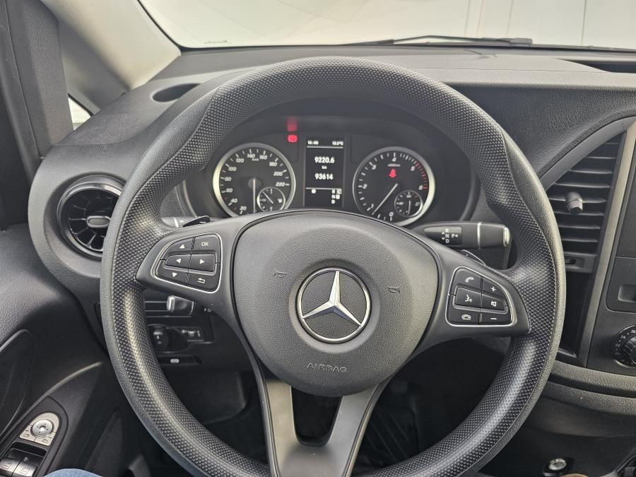 mercedes-benz-vito-tourer-2022-diesel-1950cc