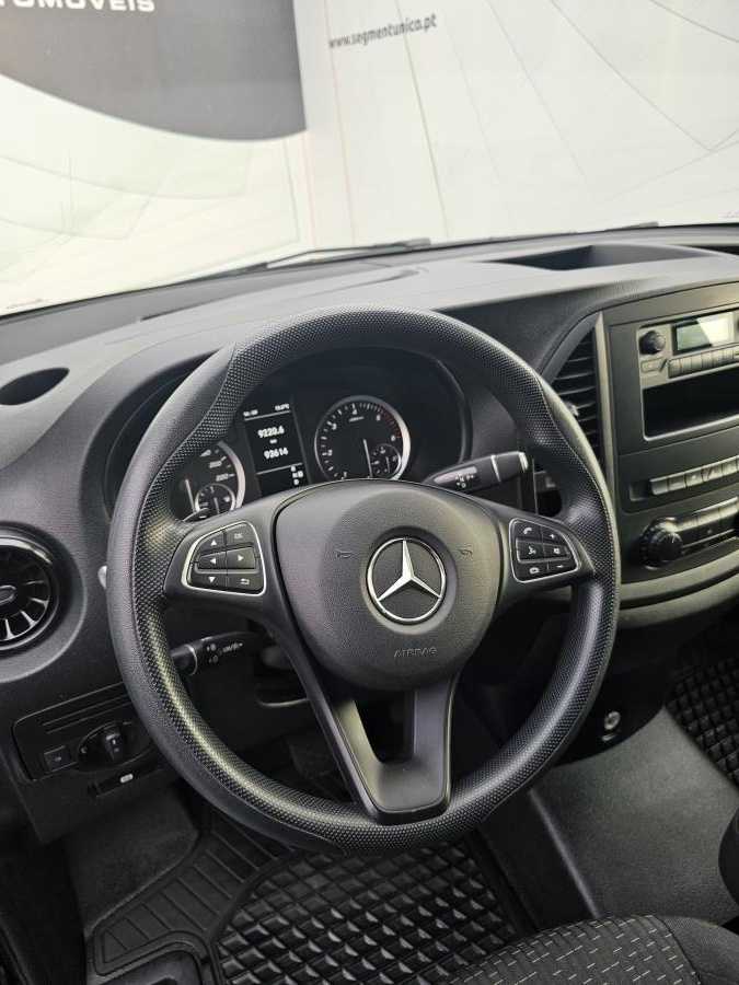 mercedes-benz-vito-tourer-2022-diesel-1950cc