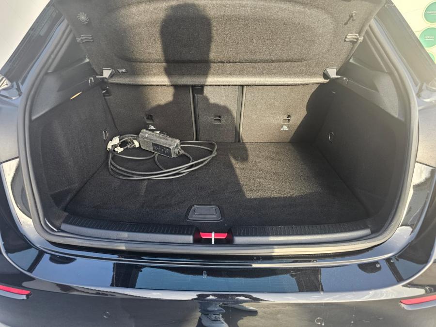 mercedes-benz-classe-a-2022-hibrido-a-gasolina-1332cc