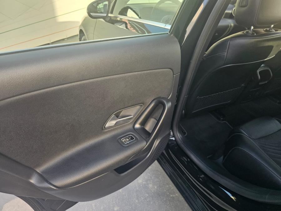 mercedes-benz-classe-a-2022-hibrido-a-gasolina-1332cc