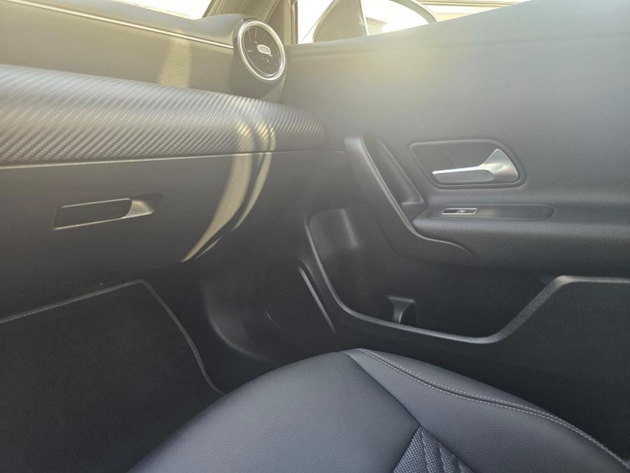 mercedes-benz-classe-a-2022-hibrido-a-gasolina-1332cc