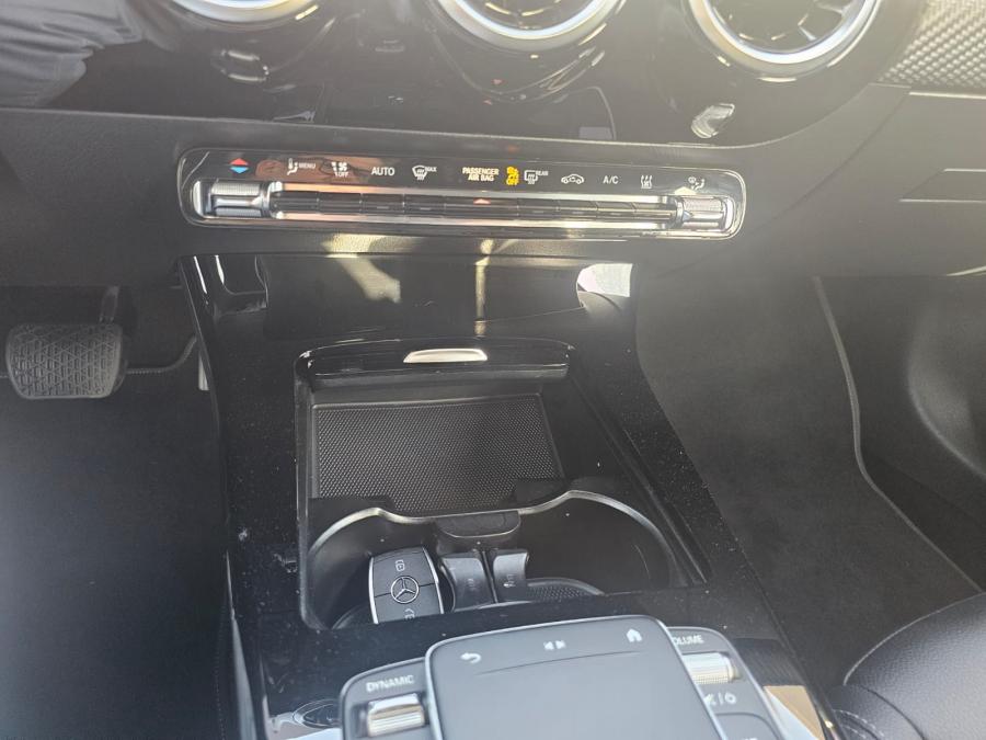 mercedes-benz-classe-a-2022-hibrido-a-gasolina-1332cc