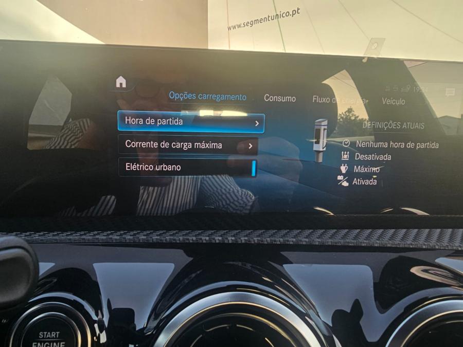 mercedes-benz-classe-a-2022-hibrido-a-gasolina-1332cc