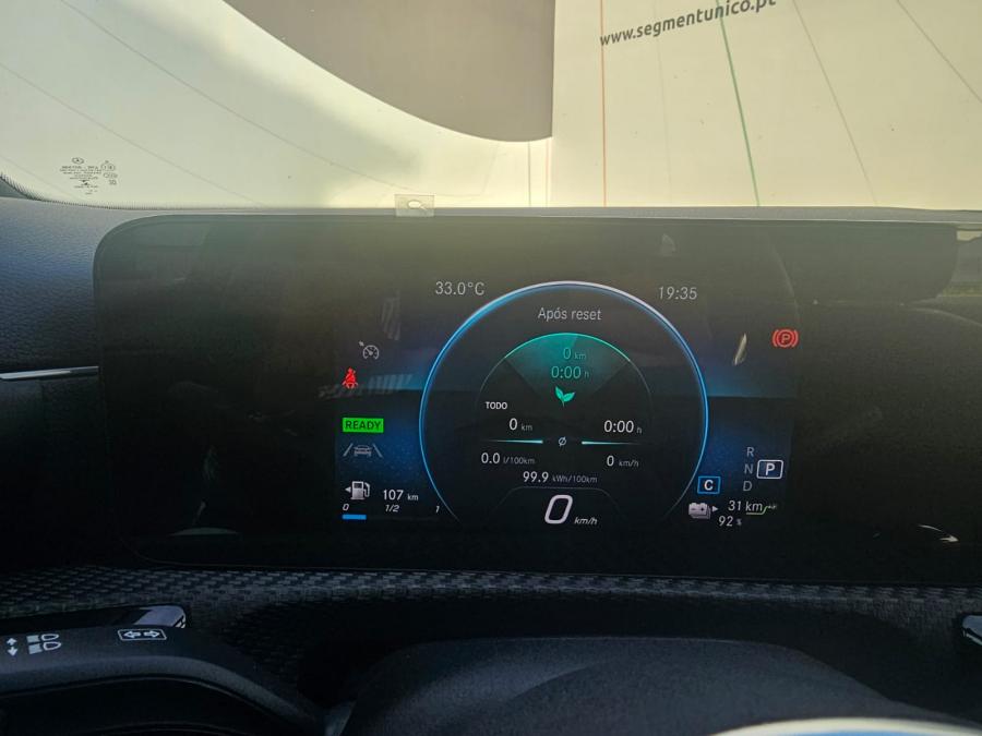 mercedes-benz-classe-a-2022-hibrido-a-gasolina-1332cc