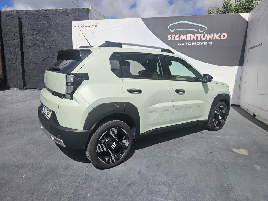 fiat-grande-panda-2025-eletrico-221cc