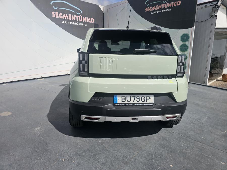 fiat-grande-panda-2025-eletrico-221cc